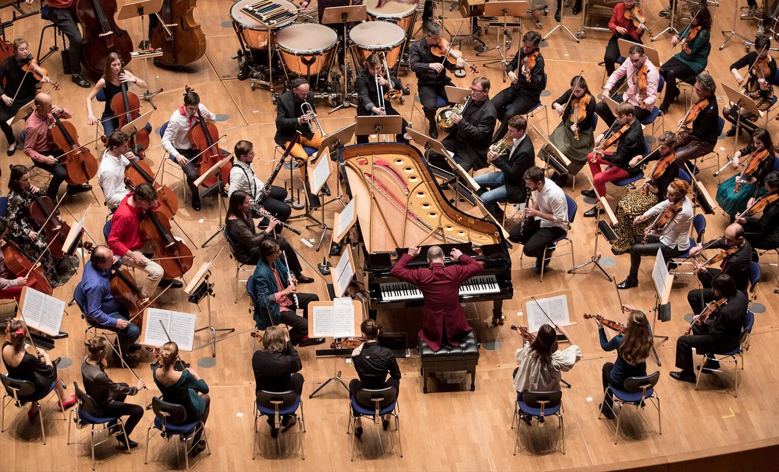 музыкальный вечер. оркестр. где играют классическую музыку. где играют классическую музыку. классическая музыка.