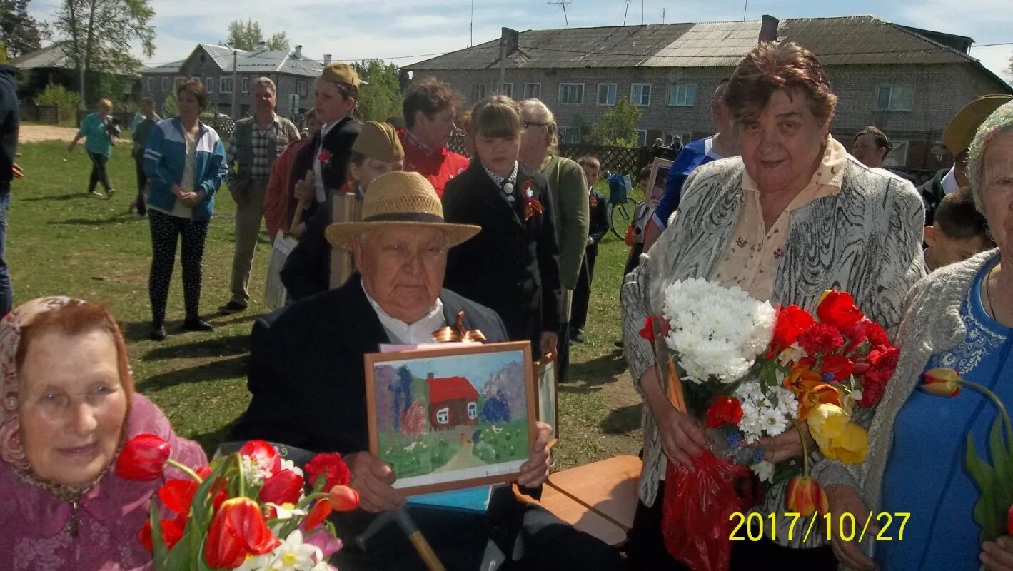 школа мезиновский. мезиновский фото. посёлок мезиновский владимирская область гусь-хрустальный район. поселок мезиновский гусь-хрустального района. погода в мезиновском на неделю.