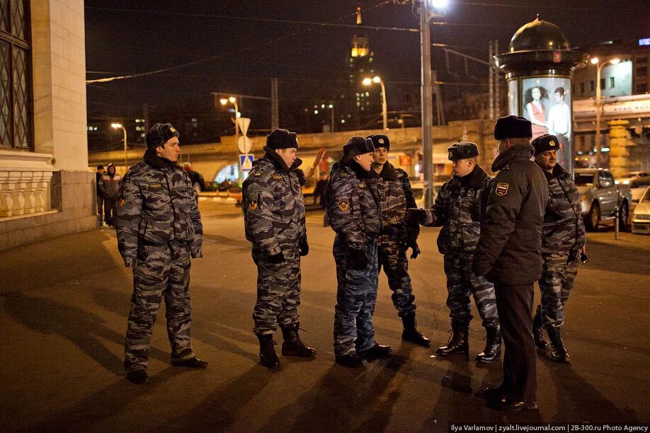 Сколько ехал омон. ОМОН Москва. ОМОН милиции Москва. ОМОН МВД. ОМОН Москвы 2007.