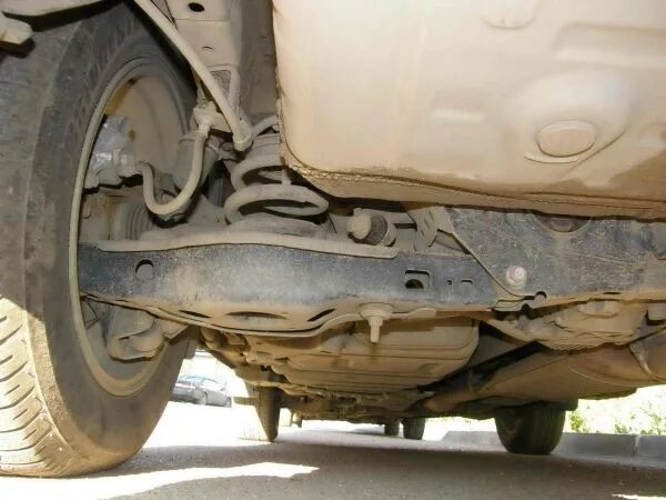 Подвеска тойота рав 4 1 поколения. Задняя подвеска рав 4. Задняя подвеска rav4 3 поколения. Подвеска рав 4 4 поколения. Zadneia podvesca tayta rav4.