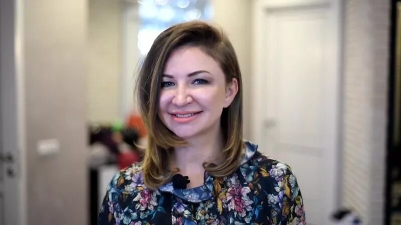 Без фильтров: как выглядят звезды в своих и чужих соцсетях Я Покупаю женский ж