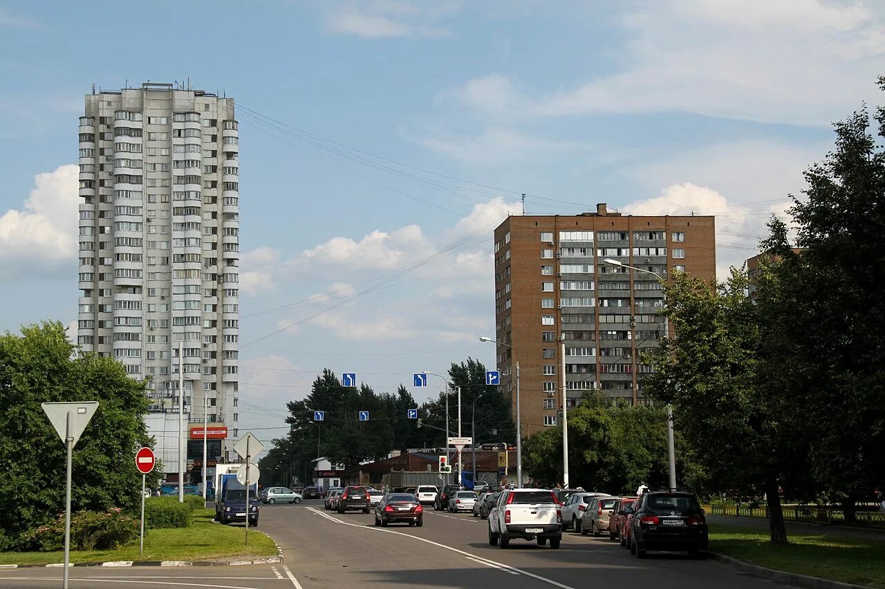 Москва царицыно кантемировская. Кантемировская улица Москва Пролетарский проспект. Район Царицыно Кантемировская улица. Район у метро Кантемировская. Пролетарский проспект в 2000 году.