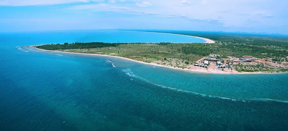 Береговая линия канады. Пасикуда Шри Ланка. Пассекудах Шри Ланка. Пляж Пасикуда Шри. Калкуда Шри Ланка.