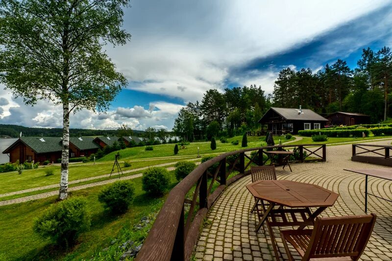 Орех загородный. Ламберг Сортавала. Загородный клуб Ламберг Карелия. Загородный дом Ламберг Карелия. Ламберг база отдыха в Сортавала.