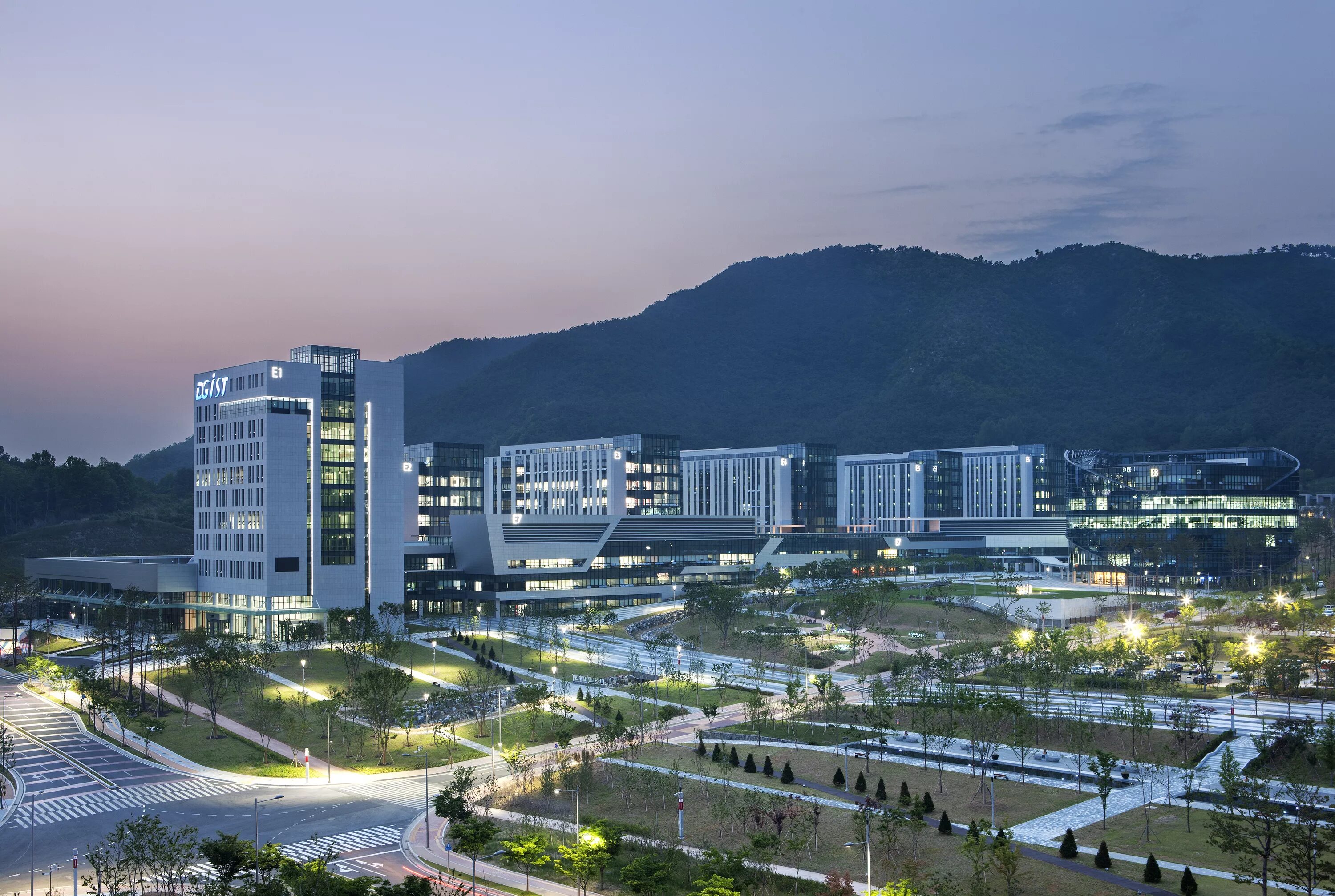 Тэгу. Каист университет в Южной Корее. Университет Тэджон Южная Корея. Корейский передовой институт науки и технологий (KAIST). Университет KAIST В Южной Корее кампус.