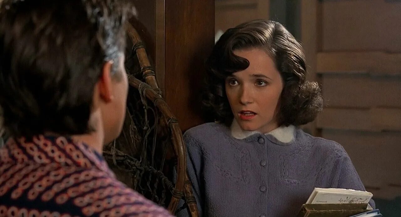 майкл джей фокс играет на гитаре. песня из кинофильма назад. майкл джей фокс johny b goode. назад в будущее 2 фильм 1989. назад в будущее фильм 1989.