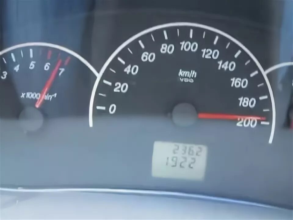 25 от 200 км. 25 от 200 км. Спидометр бмв е34. 25 от 200 км. 2114 180 на спидометр.