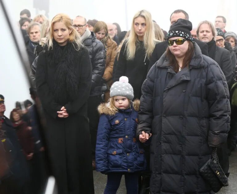 Настасья шел. Дочь натальи андрейченко. дочь натальи андрейченко и максимилиана шелла.