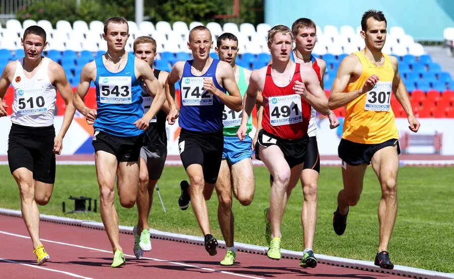 тренер по легкой атлетике дгту. атлетика ростов. легкоатлетический манеж дгту ростов на дону. чемпионат по легкой атлетике. русатлетикс.