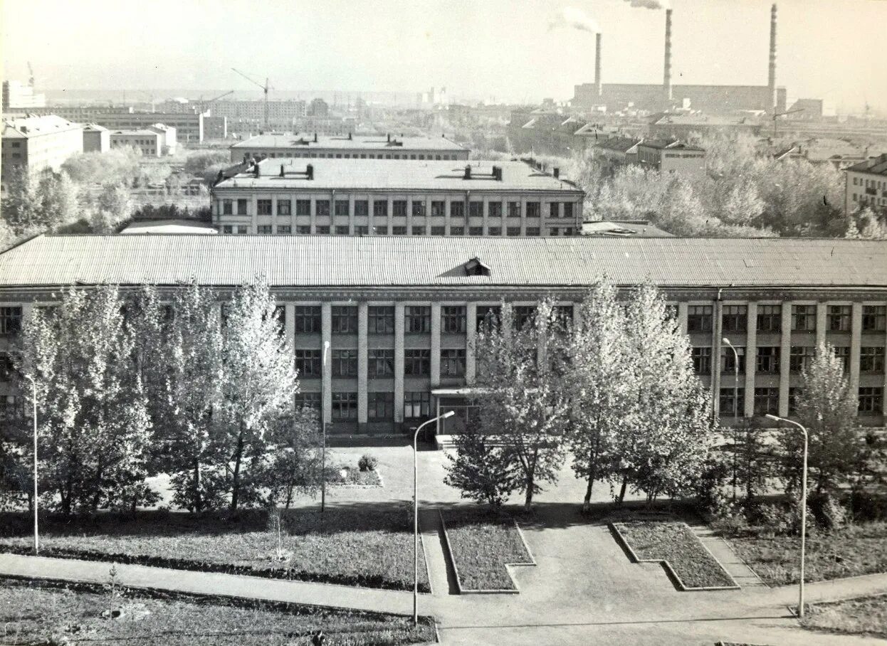 Микрорайон солнечный иркутск 1983г. Иркутск 1950. Ссср 1978. Нижняя набережная иркутск ссср. Чита набор открыток 1986 год.