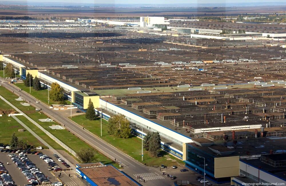 Завод автоваз тольятти. Завод ваз город. Завод ваз город. Автоваз, тольятти, южное шоссе, 36. Высотка автоваза тольятти.
