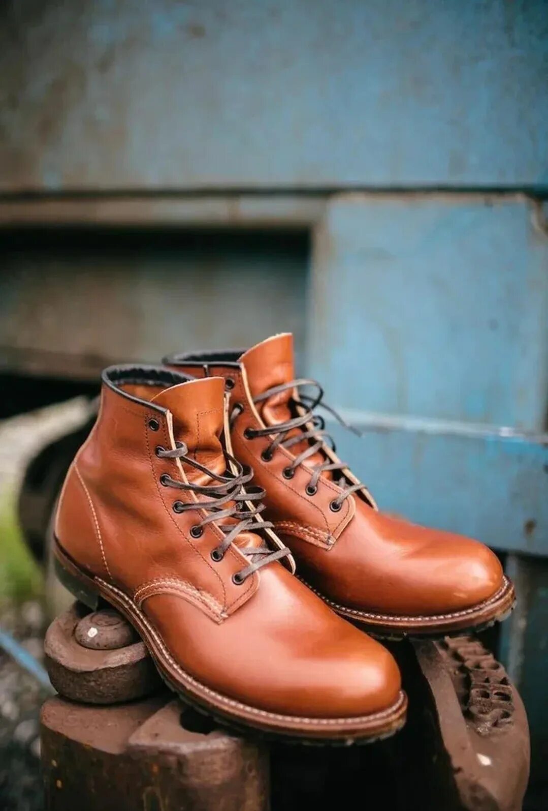 Ботинки Red Wing 9022. Red Wing 9013. Ботинки Red Wing 3289. Red Wings ботинки. Американская мужская обувь