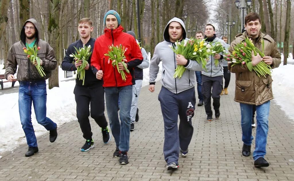 Международный женский день мужчин