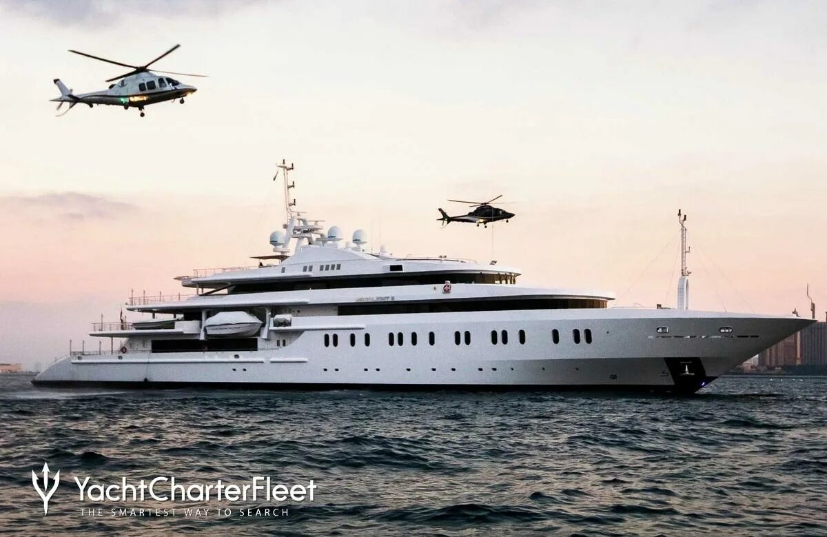 Фоникс yacht. 2 yacht. Чья яхта moonlight. Maxi fenix яхта. Yacht phoenicia-2.