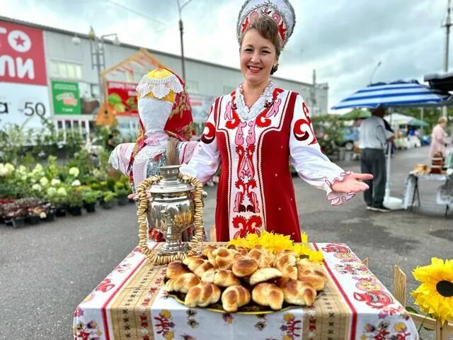 сезонная ярмарка. ярмарка. ярмарки выходного дня 2023 адреса. ярмарки выходного дня 2023 адреса. вднх ярмарка выходного дня.