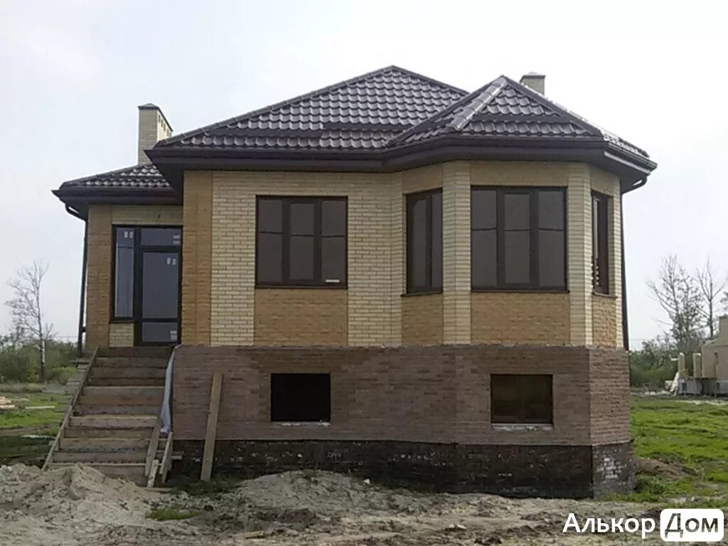 Частный дом ростов. Частный дом ростов. Строительная дома ростовская область. Долгострой краснодар. Строительная дома ростовская область.