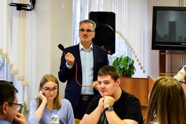 сулейманов джалиль ахметович картины. сулейманов д. джангобегов джемал владимирович алушта. сулейманов джалиль ахметович картины.