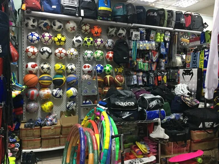 Sport shop adidas. Спортхит магазин. Спортивный магазин в грозном. Спортивный магазин. Магазин хоккейной атрибутики.