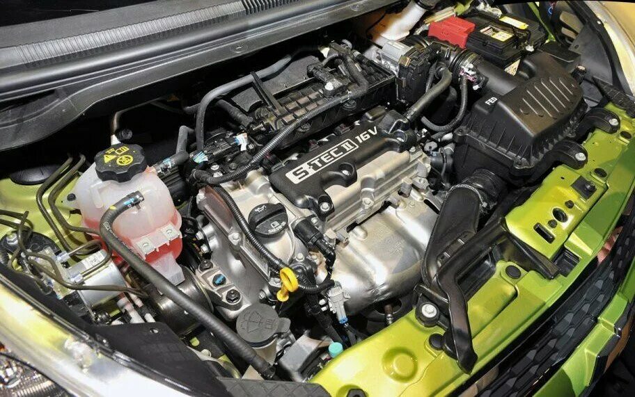 Шевроле спарк какой двигатель. Chevrolet spark motor 1.25. chevrolet spark 1.25 двигатель. chevrolet spark 1,25 моторный отсек. мотор от шевроле спарк 1.2 литра.