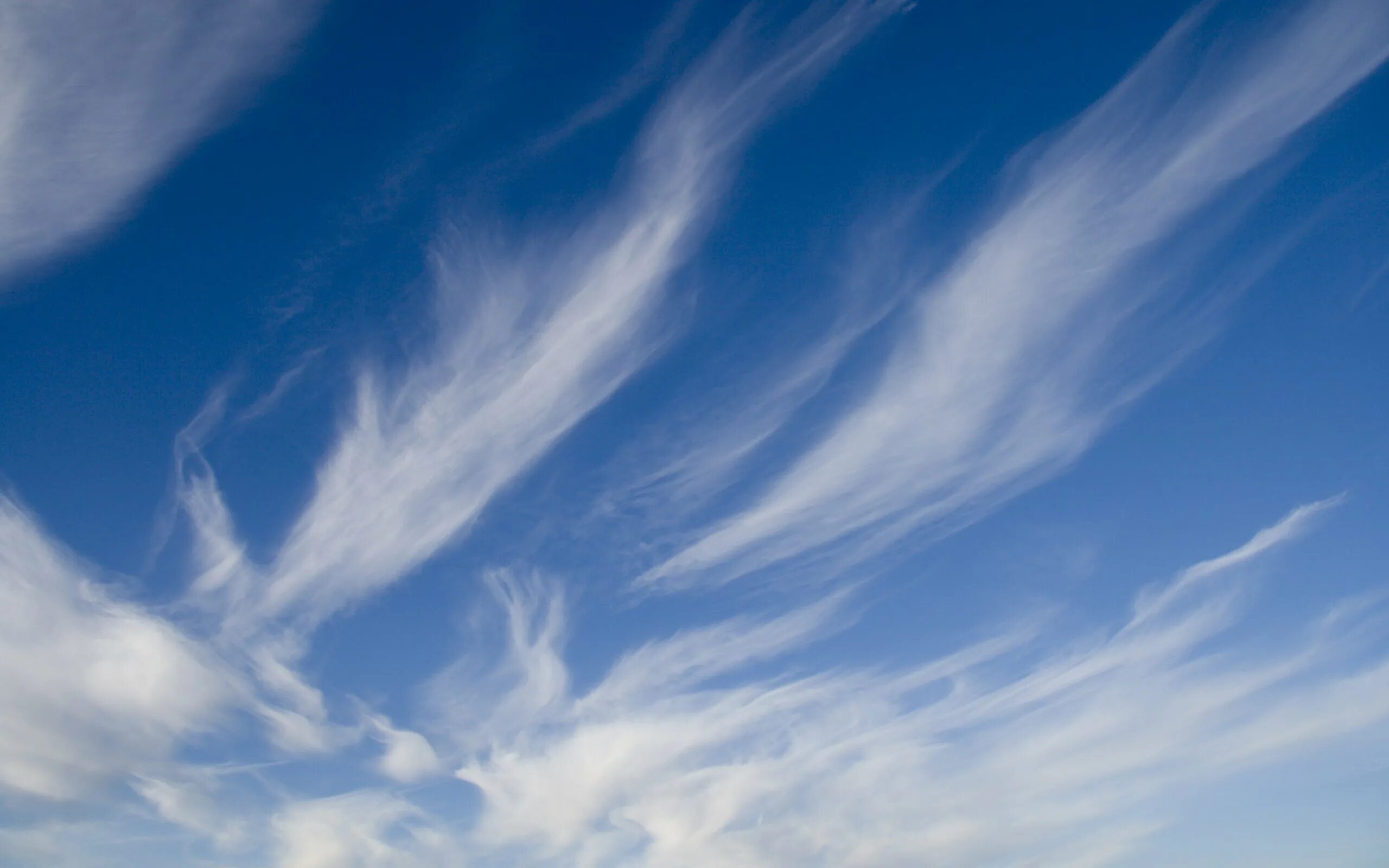 Воздух пахнет небом. Перисто-Слоистые (Cirrostratus, CS). Перисто-Слоистые облака. Небо. Голубое небо.