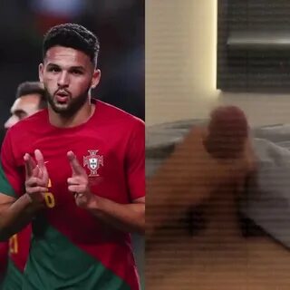 Amateur - Gonçalo Ramos Jerking Off Nude - игрок сборной Португалии Гонсалу Рамуш дро...