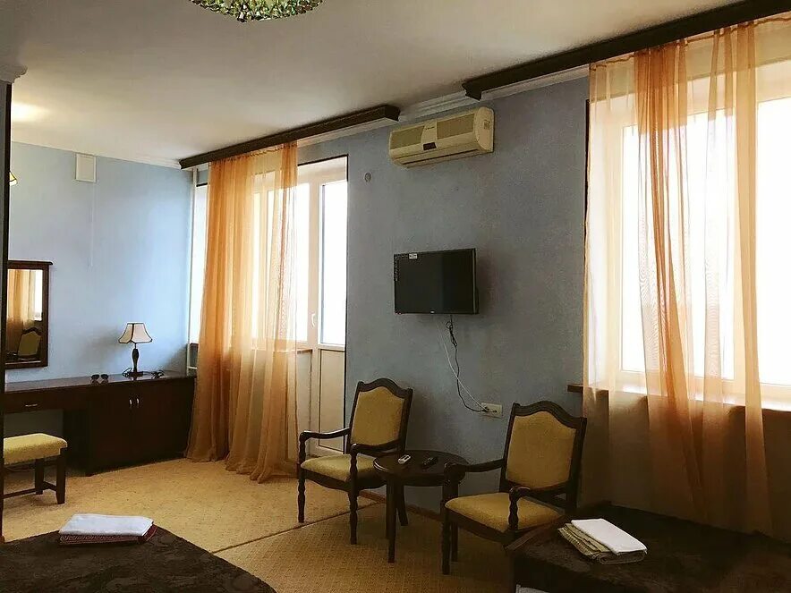 отель лунный берег махачкала. лунный берег махачкала гостиница. ялта отрадное морской спуск 3. лунный берег махачкала. лунный берег махачкала.