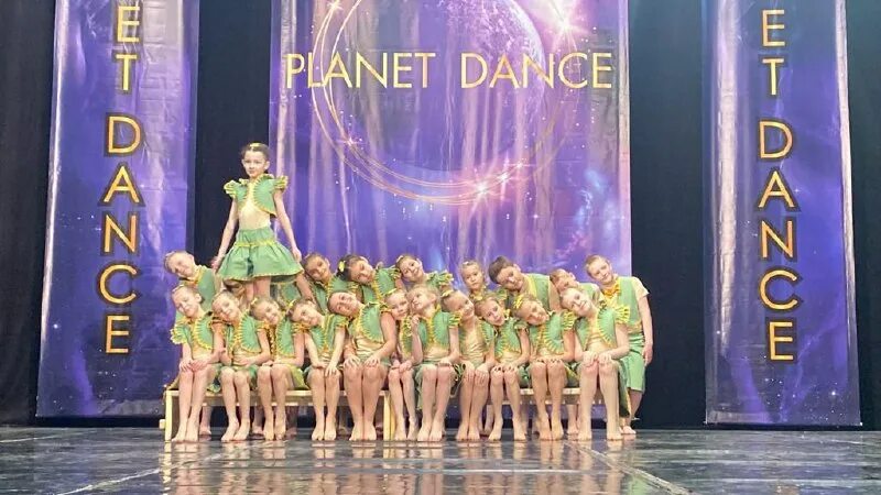 школа виктори новошахтинск. образцовый хореографический ансамбль задоринки новошахтинск. танцы новошахтинск.