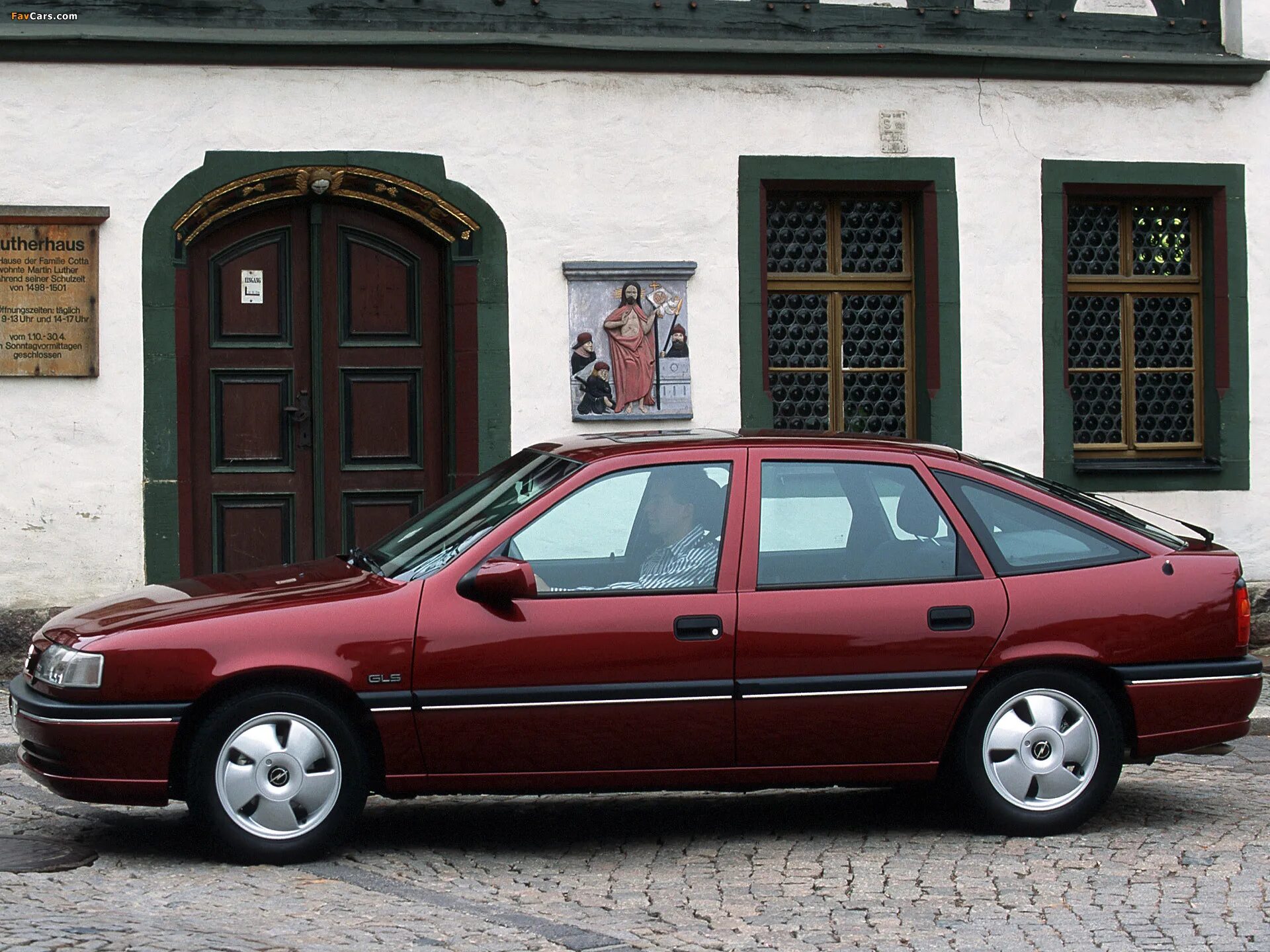 Опель вектра хэтчбек. Opel Vectra. Опель Вектра хэтчбек 1995. Opel Vectra 1992 хэтчбек. Opel Vectra a 1992 1.6.