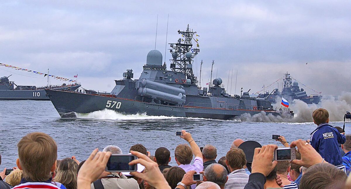 Балтийск пропуск. Калининградская область г балтийск морская база. Крепость пиллау схема. Калининград пограничные зоны. Крепость пиллау балтийск карта.