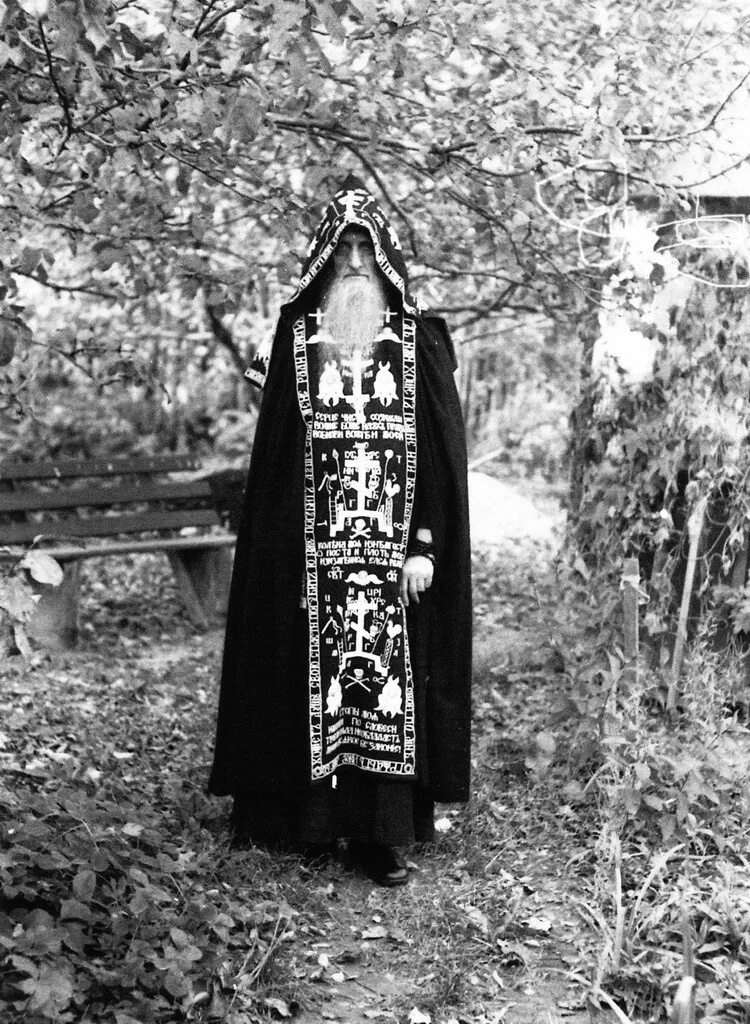 Т т сиверс. Старец сампсон сиверс. иеросхимонах сампсон сиверс. схимники сампсон.
