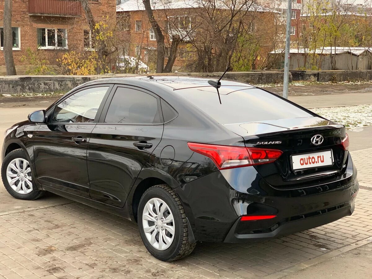 Hyundai solaris 2017 черный. Хёндай солярис 2 седан черный. Хендай солярис 2 черный. Hyundai solaris 2 черный. Хендай солярис 2 2017.