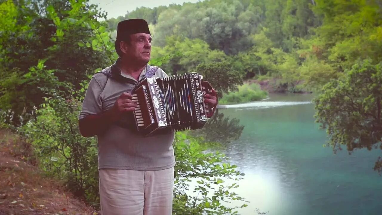 Татарске песни видео. Валиахметов фан ГАВИСОВИЧ. Фан Валиахметов. Фан Валиахметов био6р. Фан Валиахметов Сарманай.