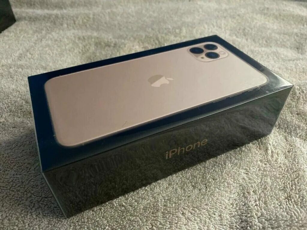 Купить 12 айфон в москве оригинал новый. Iphone 13 Pro Max Gray. Apple iphone 11 Pro Max 256 ГБ золотой. Iphone 13 Pro Max 256gb Gold коробка. Новый запечатанный iphone 11 Pro Max.