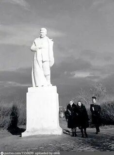 Большой памятник сталину
