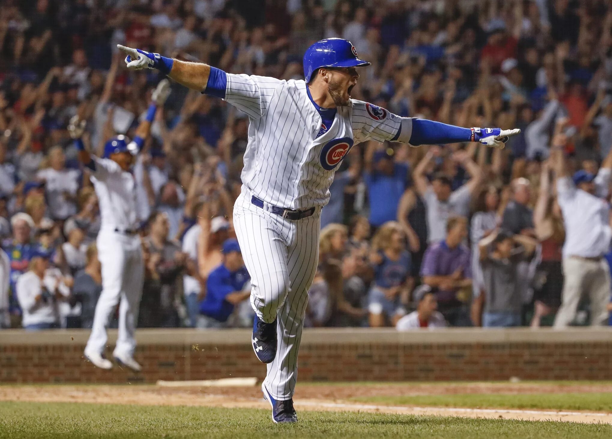 глаголы с видами спорта в английском языке. Players going. Players going. боб спорт. расти коллинз.