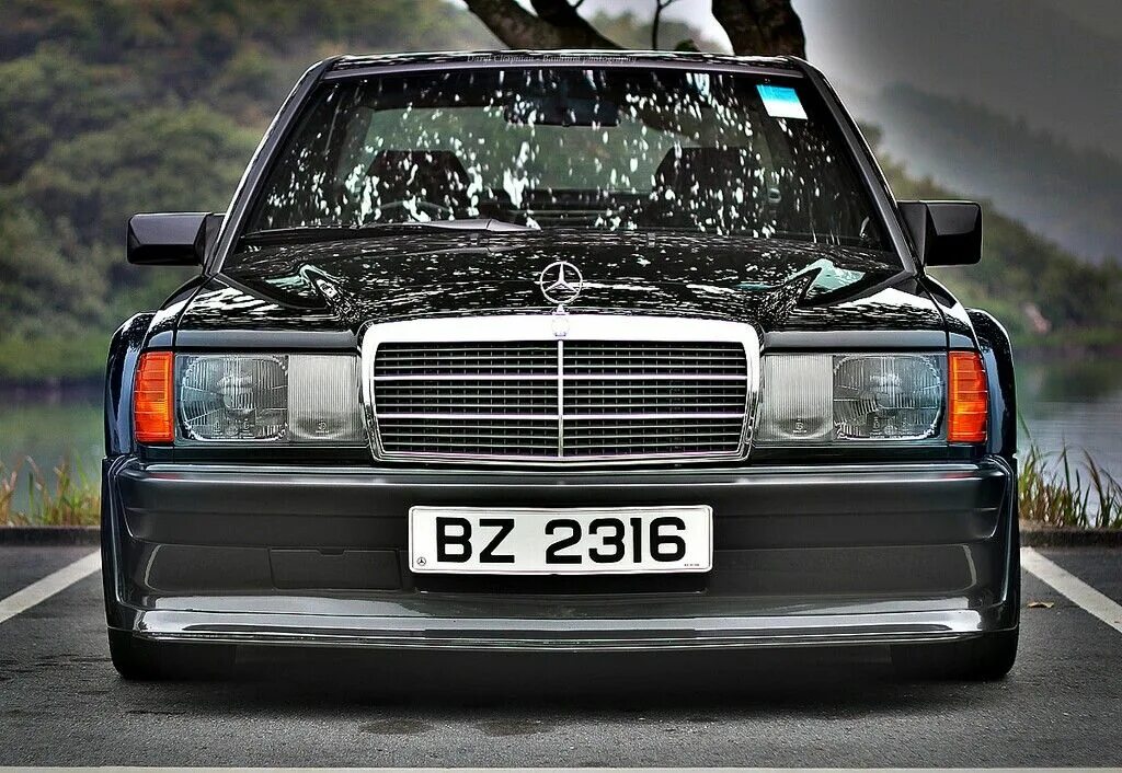 Мерседес w201 купить. Mercedes Benz 190e. Mercedes-Benz w201. Mercedes 190e w201. Мерседес Бенц 190 w201.