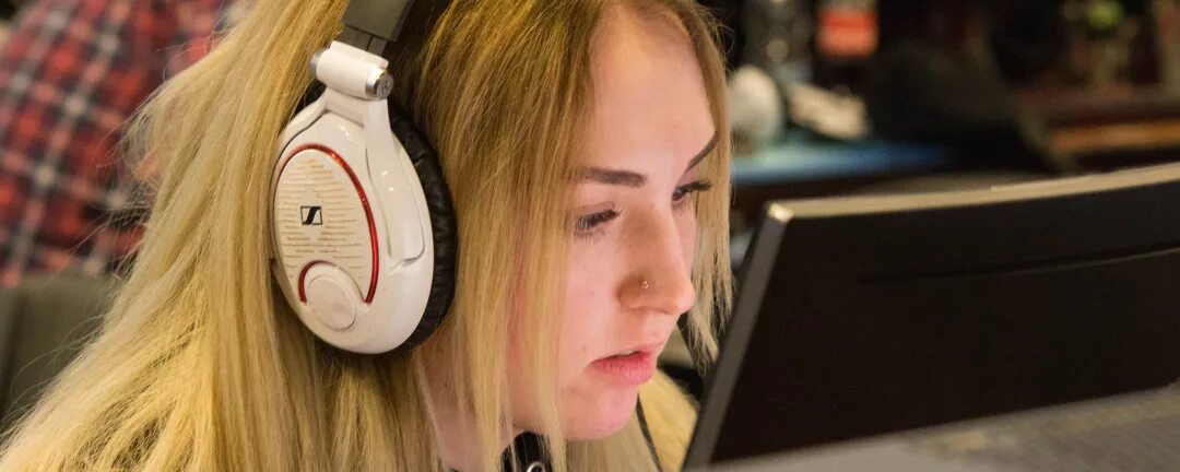 Стример sindicsgo. Синди твич. Sindi twitch. Sindi стримерша. Синди твич.