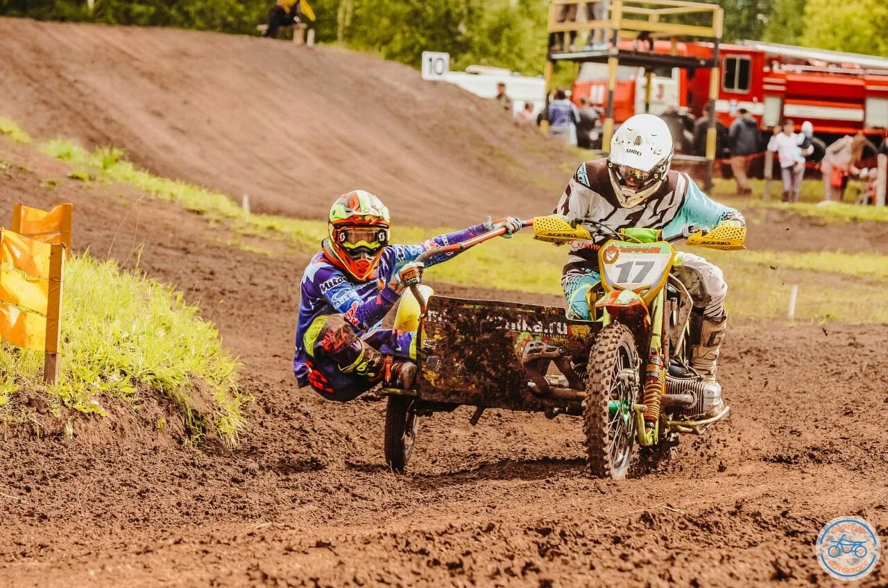 мотокросс коляски 2021. мотокросс коляски 2021. мотокросс коляски 2021. ирбит мотокросс чемпионат россии на колясках. мотогонки ирбит.