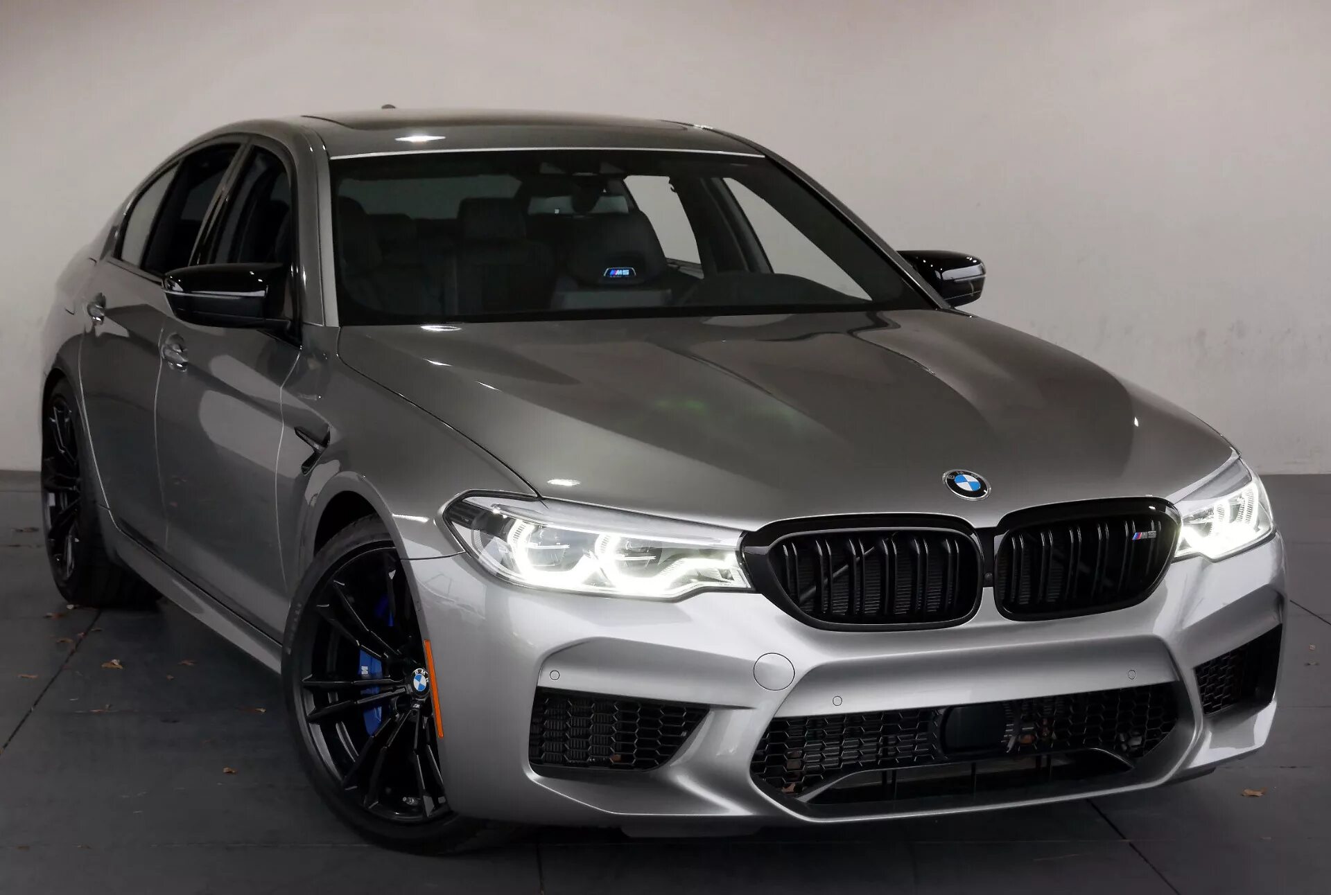 Купить бмв м5 новую. BMW m5 2020. БМВ м5 новая. БМВ БМВ М 5. BMW m5 2020 Black.