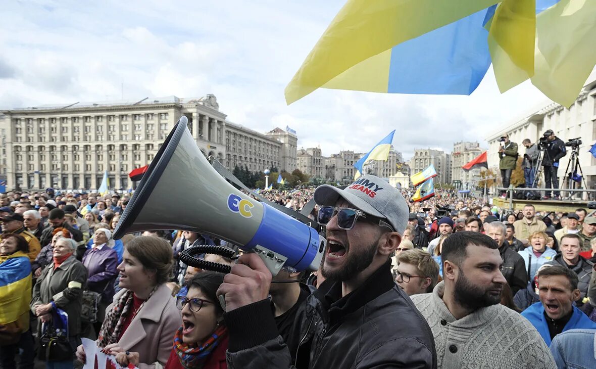 Митинги Майдан площадь независимости. Русские на Майдане 2014.