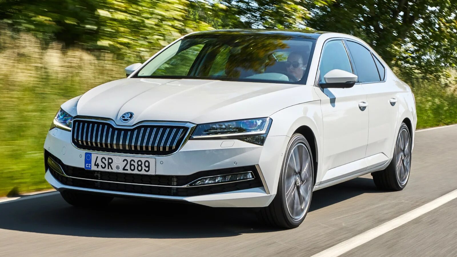 Skoda octavia 2023 цена. Skoda Superb 2022. Шкода Суперб 2022. Новый Skoda Superb 2022. Новая Шкода Суперб 2023.