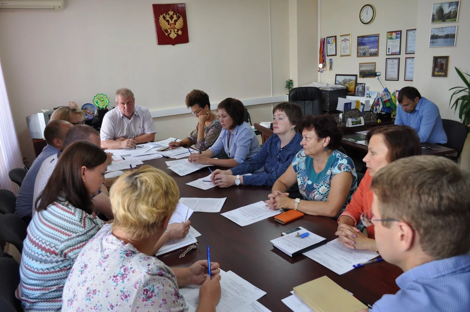 глава администрации чкаловского района г екатеринбурга. мишарин вячеслав. администрация чкаловского района города екатеринбурга. достопримечательности чкаловского района. работа в чкаловском районе екатеринбурга вакансии.