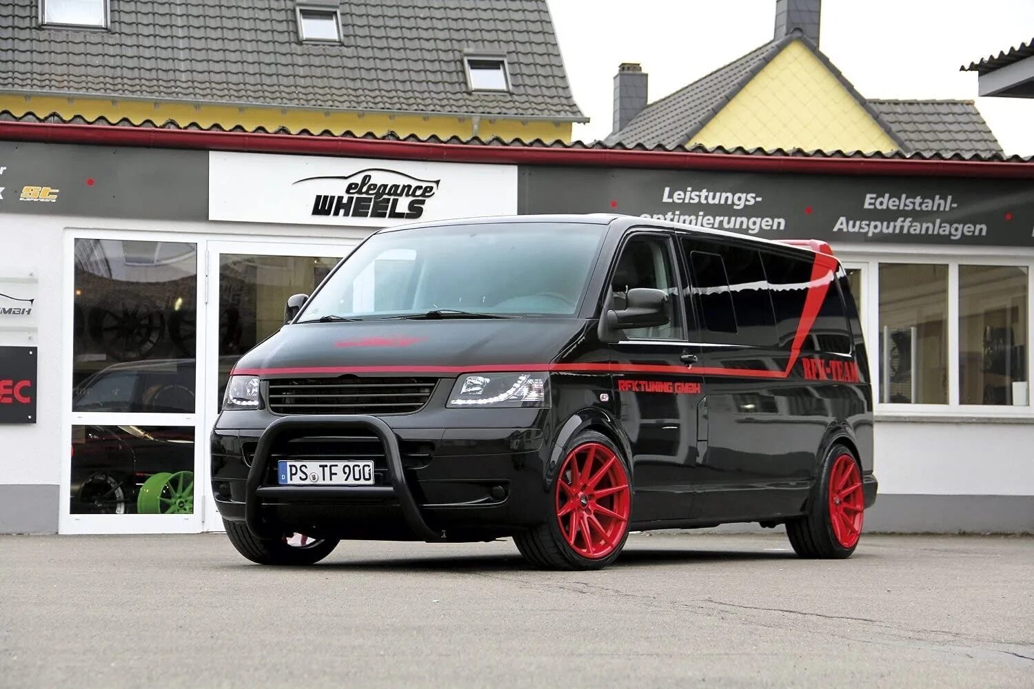 Этот t 5. Vw caravelle t5 tuning. Vw multivan t5 abt. Фольксваген транспортер т5. Фольксваген транспортер т6.