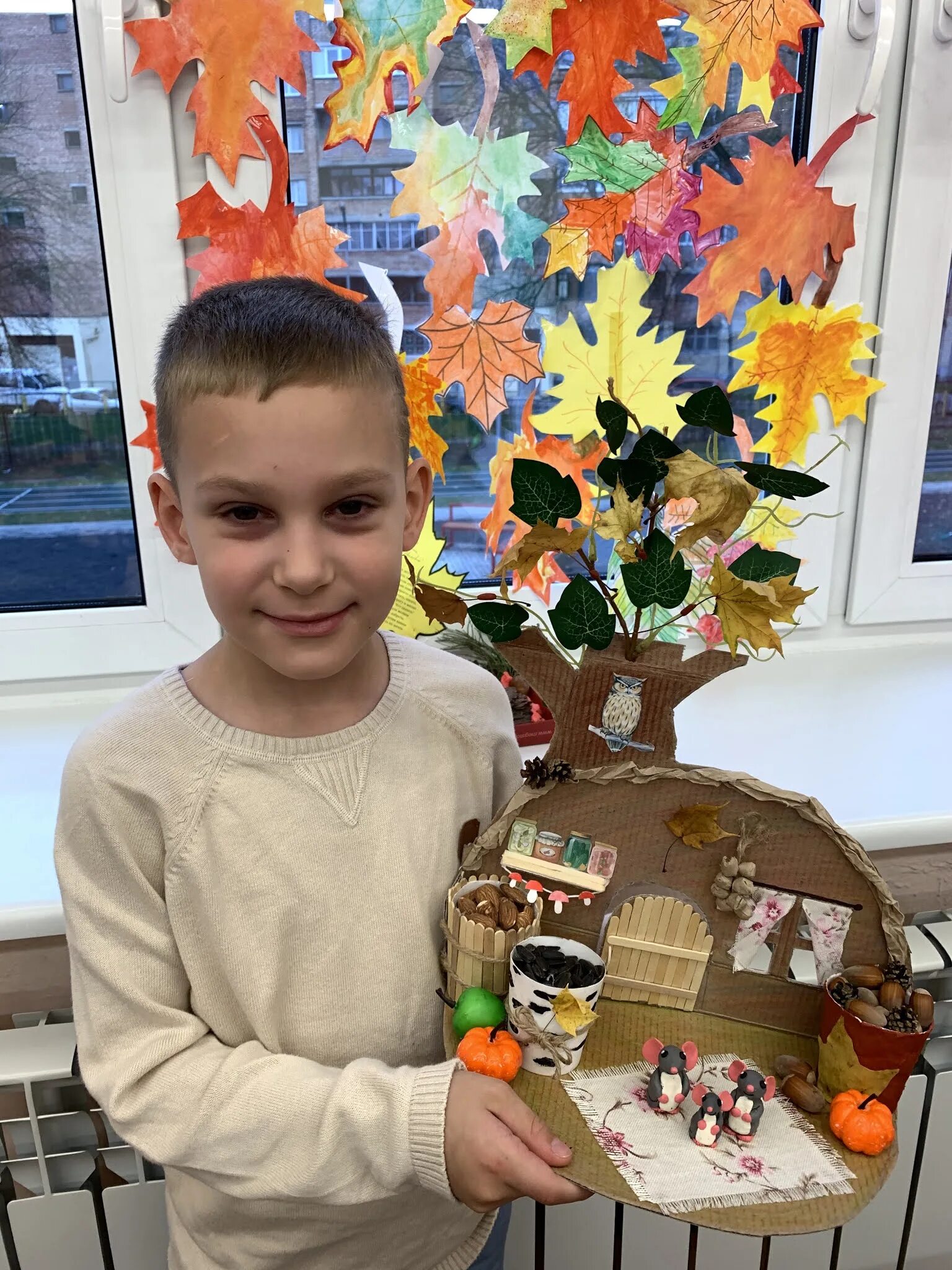 осенние поделки в школу. осенняя фантазия. поделки из природных материалов. букет из природного материала. поделка в садик осень.