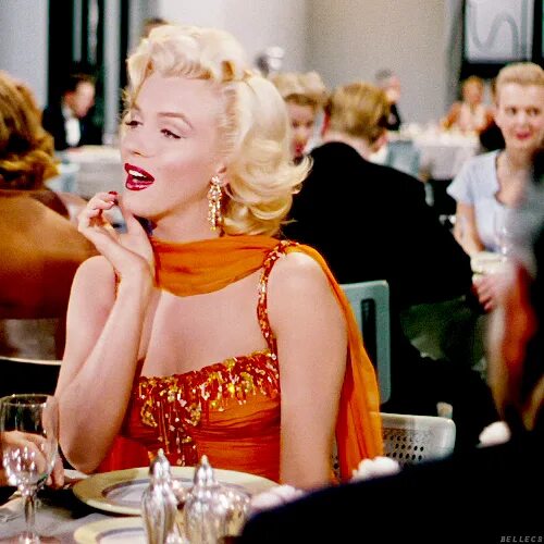 Prefer blondes. Marilyn Monroe Gentlemen prefer. Marilyn Monroe Gentlemen prefer blondes Dress.