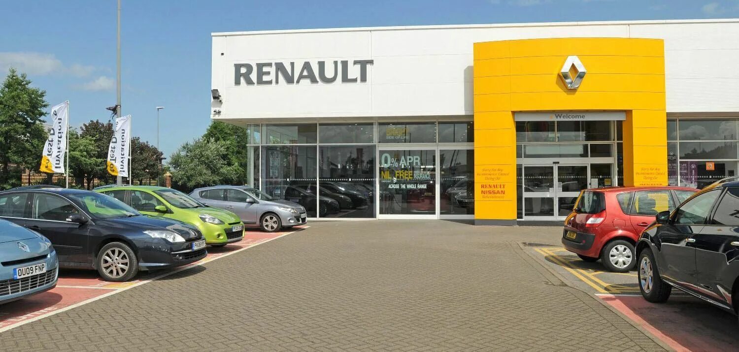 Сервис renault. Ренаулт групп. Рено Гроуп. Renault сервис. Группа компаний Рено.