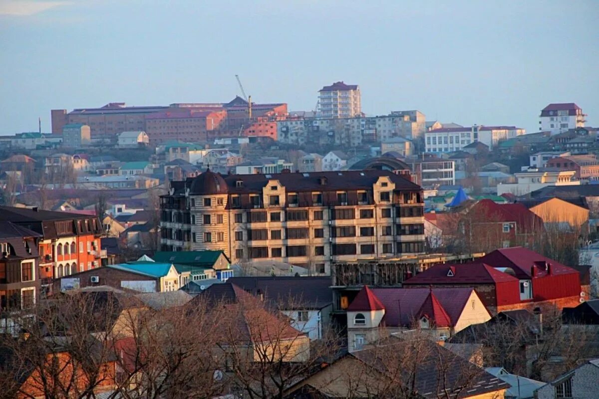 Ленинский район города махачкала. Махачкала. Махачкала центр города. Столица Дагестана Махачкала. Современная Махачкала столица.