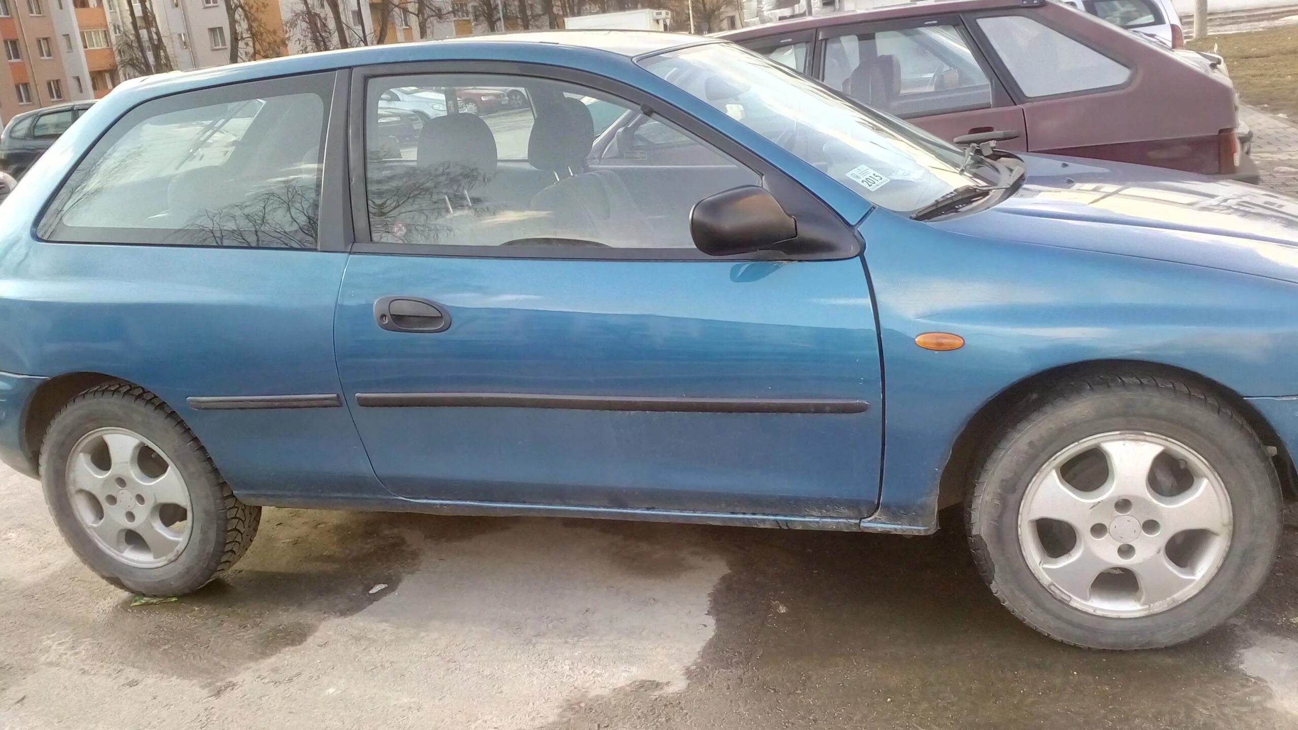 Mazda 323 1998. Мазда 323 4 1998. Мазда 323 хэтчбек 1998. Mazda 323 Hatchback 1998. Мазда 323 хэтчбек