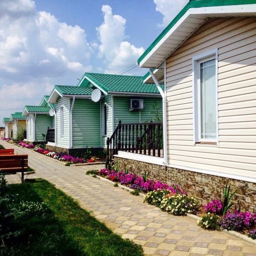 Соленый дом. Соль илецк гостевые домики. Соль илецк домики у озера. Соленый дом. Жилье в соль -.