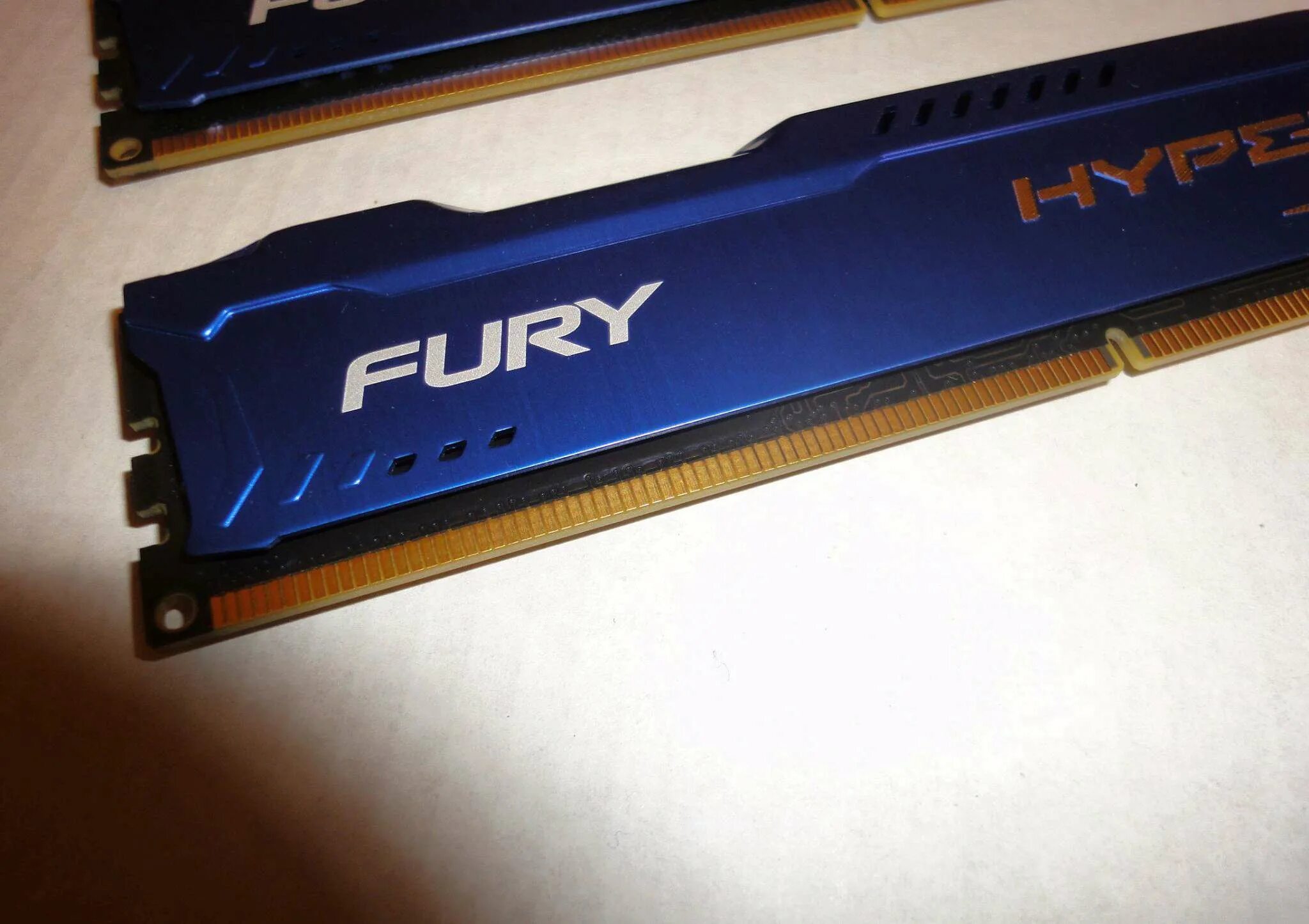 Hyperx fury 8. 15000 hyperx fury blue. khx316c10fk2. hyper x ddr3 1866 mhz 8gb x 2. 8 gb hyper x ddr3 серые плашки genesis.